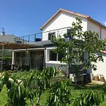 Au Domaine De Lea Apartmán Hyères