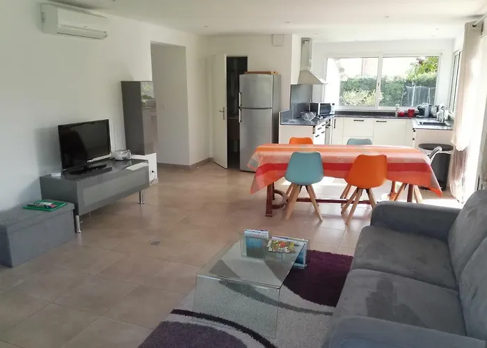 Au Domaine De Lea Hyères